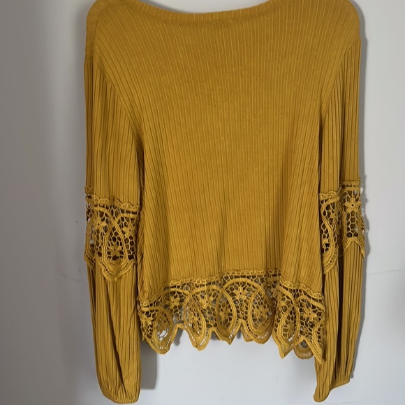 Abbepine Lace Top -Medium Marigold - Picture 4 of 8